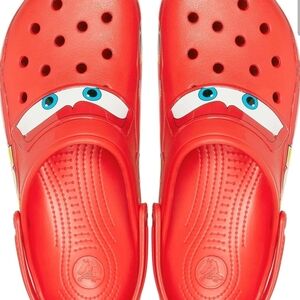 CROCS Red Sandals with Ventilation and Heel Strap